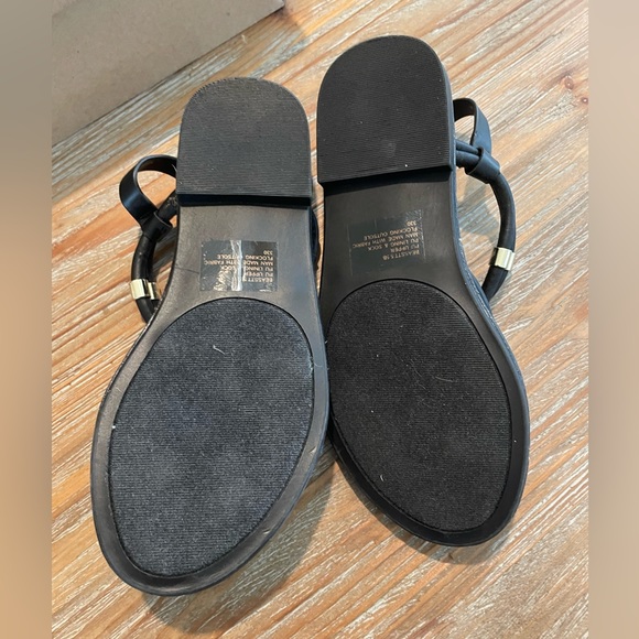 Steve Madden Sandals - Picture 4 of 4